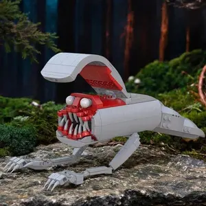 Horror Worm Bridge Monster Building Block MOC Mysterious Creature Helminth Model DIY Kids Assembly Toys Birthday Gift Ornament