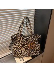 Korean-style ins retro leopard print fashion niche shopping shoulder underarm bag large-capacity commuter tote bag