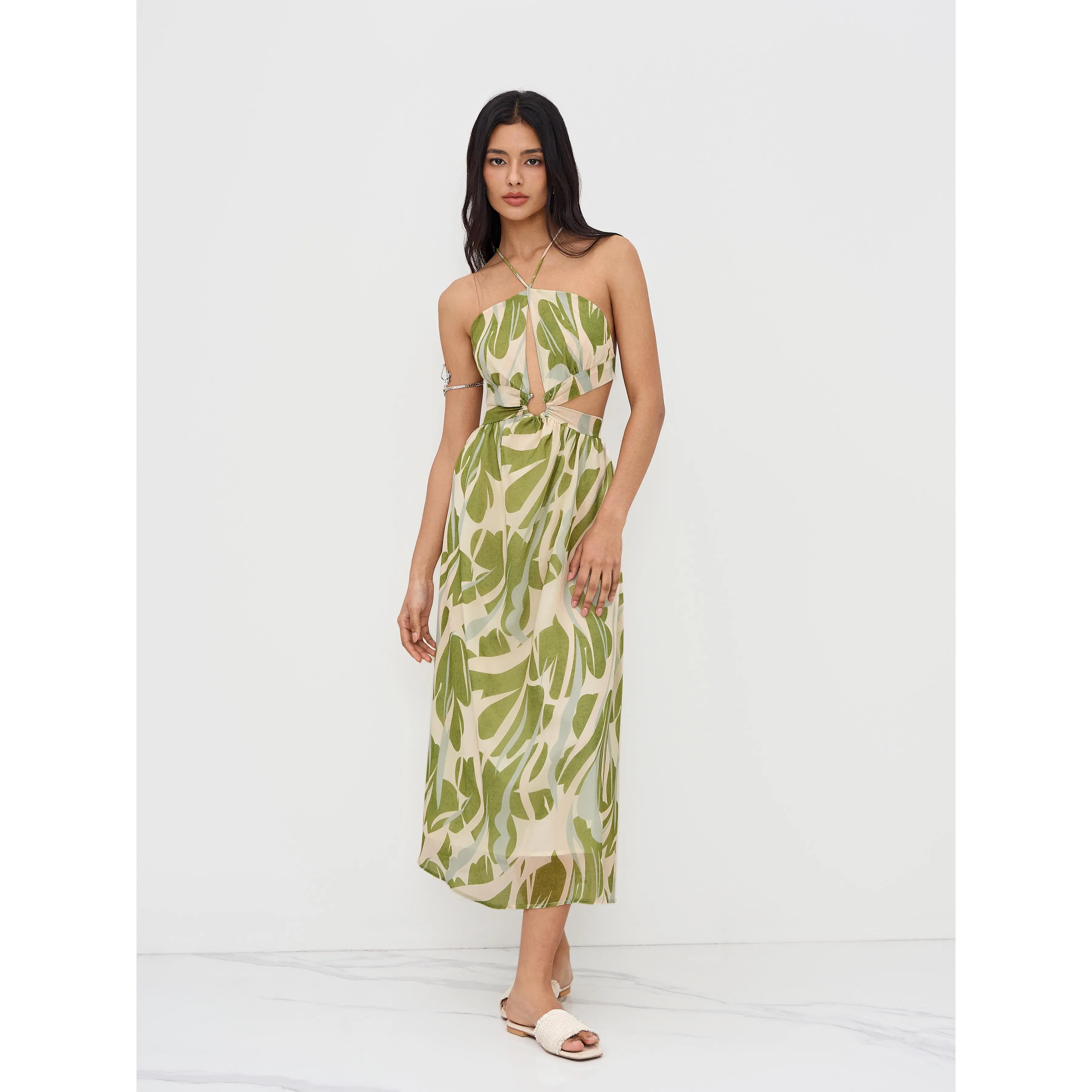 Cider Chiffon V-neck Floral O-Ring Backless Maxi Dress SwimWeek - TikTok Shop Cider Chiffon V-neck Floral O-Ring Backless Maxi Dress SwimWeek - TikTok Shop