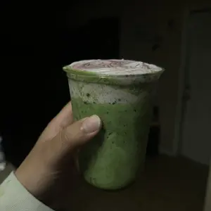 Cute Pink Heart Straw Cups | 100 Sets Party Essential | Leakproof & Spill-Resistant Design for iced coffee protein shake cups | 400ml Large Capacity | Exclusive & galentines party| Eco-Friendly & BPA-Free Material