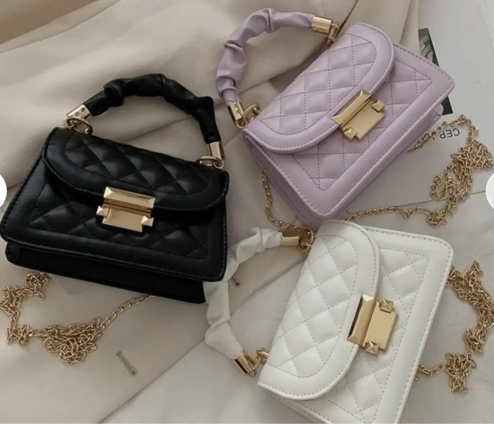 Fashionable Ladies chain Handbag Trendy New Style Crossbody Small Square Bag