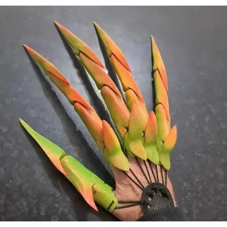 Colorful Mantis Claw (Left Hand)
