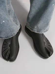 Men's Thick Rubber Sole Split Toe Flat Loafers PU Vintage Personalized Classic Comfort Business Shoes, Stylish Casual Footwear for Everyday Wear