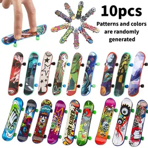 Finger Skateboard Set 10pcs, Fingertip Skate Board Toys for Kids, Party Favors, Pinata Fillers, Classroom Prizes, Birthday Goody Bag Stuffers