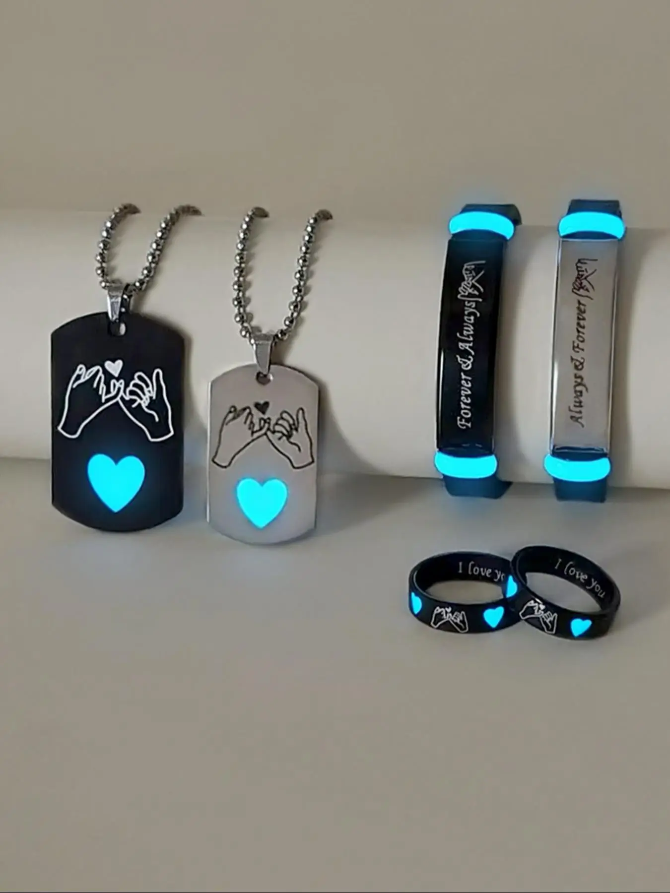 Heart Design Luminous Couple Pendants Necklace & Bracelet & Ring Set, Fashion Jewelry for Party, Daily Clothing Decor, Trendy All-match & Exquisite Je