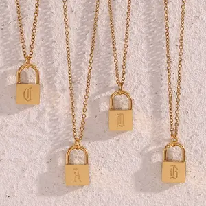 Stainless steel 26 English letters heart lock pendant necklace 17.71in golden girl's name daily jewelry