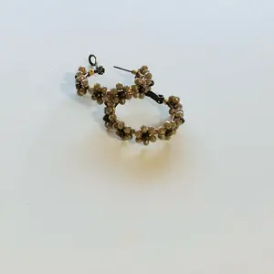 Wire Flower Earrings - Handcrafted Beaded Hoops for Women's Fashion Accessories