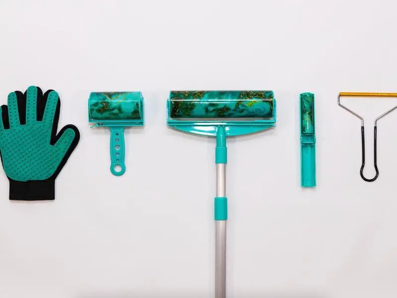 Getursticky Marble Series Full Pet Care  Set - The Marble Series Full Set is a reusable, washable lint roller system