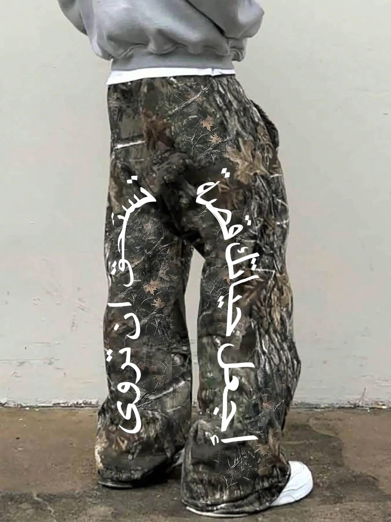 Men's Casual Camo Long Pants, Camouflage Print Pants, Loose-Fit Drawstring Wide Leg Joggers, Letter Print, All-Season Wearable Men's Clothing, Casual Wear Bottoms