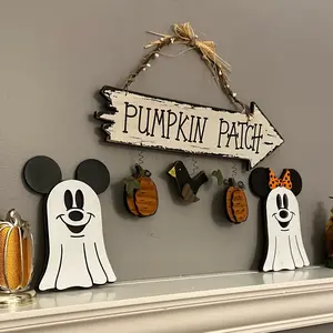 Mickey and Minnie wood decor