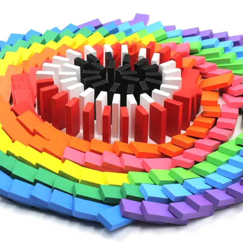 Hatwoo 100pcs Colorful Wooden Dominoes Set - 28pcs Animal Shaped Pieces, Wooden Puzzle, Counting Game, Toddler Learning Tool, Cognitive Development Aid, Builds Patience & Focus, Practice Counting & Adding, Kids Gift
