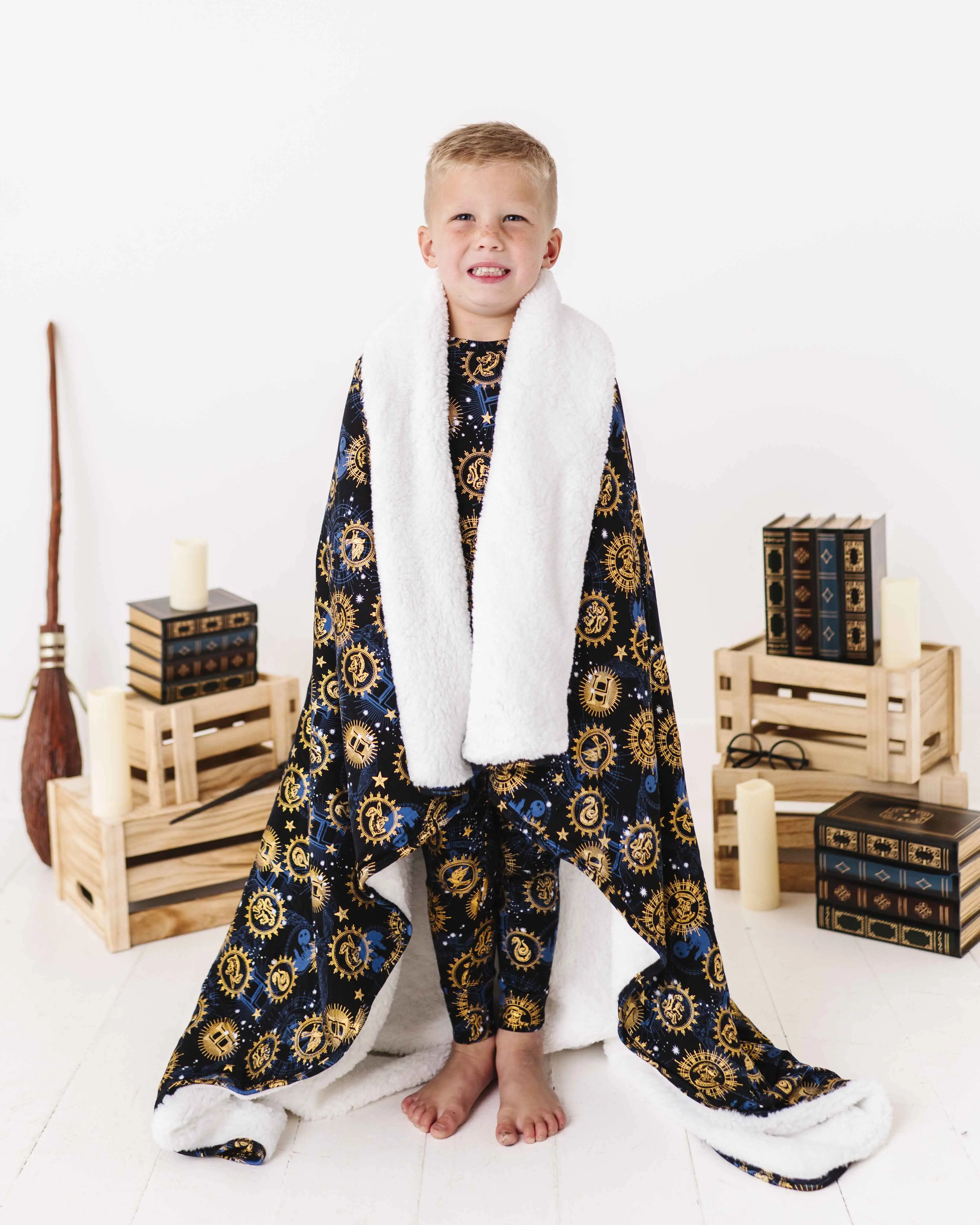 Harry Potter™ Hogwarts Night Sky Bum Bum Blanket - Plush