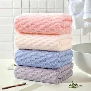 4pcs Light Luxury Tuff Velvet Checkered Bath Towels 70*140cm, Soft Skin-Friendly Moisture Absorbent Quick Drying No Shedding, for Men Women Bathroom Beach Swimming Microfiber Bath Towels