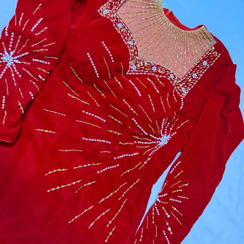 Velvet 900 mm Top & Bottom Set with Heavy Boutique Work Sut, Red Color, Long Sleeves, Suitable for Clothing and Pants