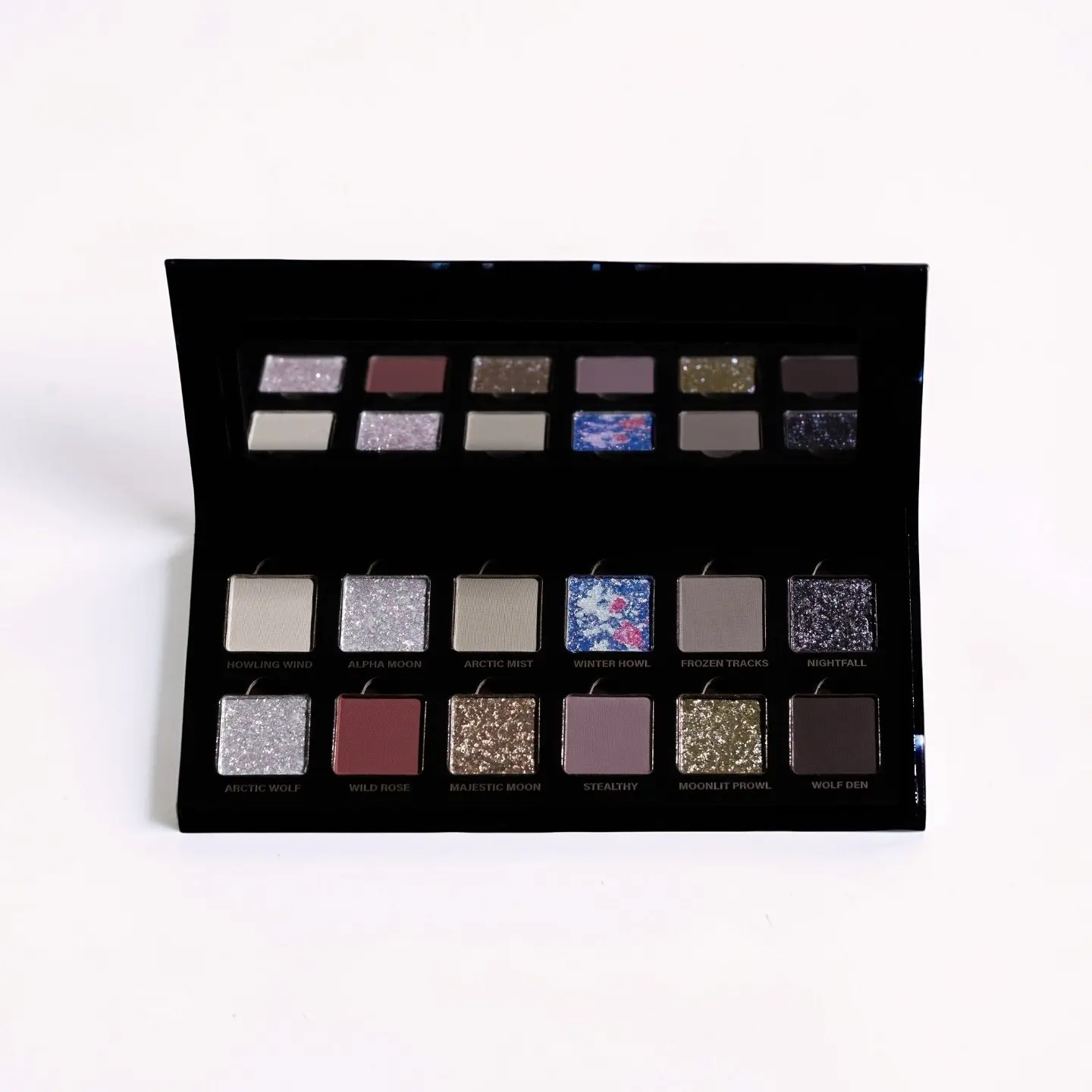 Wolf Moon Eyeshadow Palette: Matte Winter Eye Makeup with Iridescent and Metallic Cosmetic Finishes