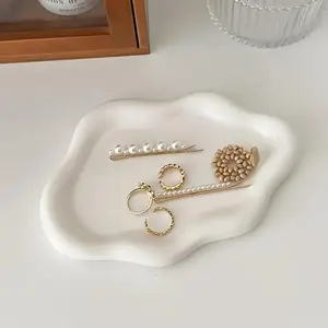 1pc of Yunduo Jewelry Pallet, made of plastic, suitable for use in many scenarios such as keys, earrings, necklaces, soap, jewelry, aromatherapy trays, offices, living rooms, entry cabinets, etc., Jewelry Trays