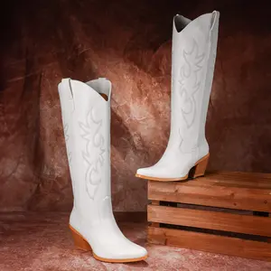 TuroM Women's Cowboy Boots with Western Flair & Retro Charm - Knee-wide calf cowboy boots, classic embroidery, slip-on pointed-toe platform heel fashion retro classic pull boots for girls and ladies all seasons Walking Shoes Footwear Comfort