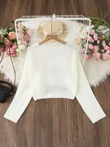 Casual Batwing Sleeve Crop Cardigan Knitwear, Long Sleeve Front Button Up Top, Daily Wear, Stylish and Comfortable, Perfect for Everyday