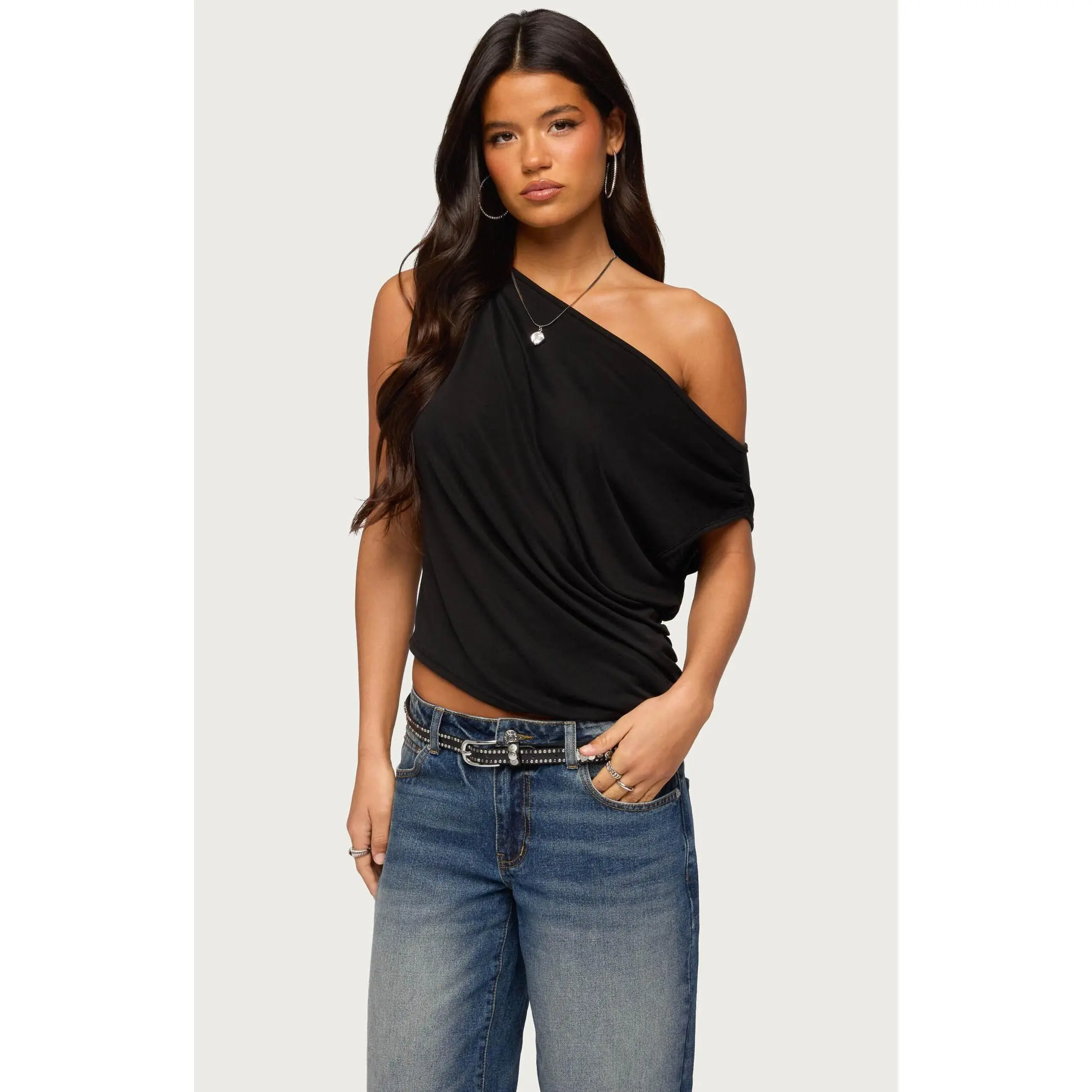Edikted Women's Ofelia Asymmetric Off Shoulder Ruched Top