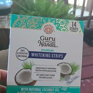 Product Review of GuruNanda Whitening Strips, 7-day treatment (7 Packets - 2 Strips per pack) - Non-Slip, Dry Strip Technology from D**e p**!