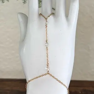 3 WHITE TOPAZ GEMSTONE HAND CHAIN