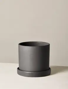 Hyde Planter (LGL)