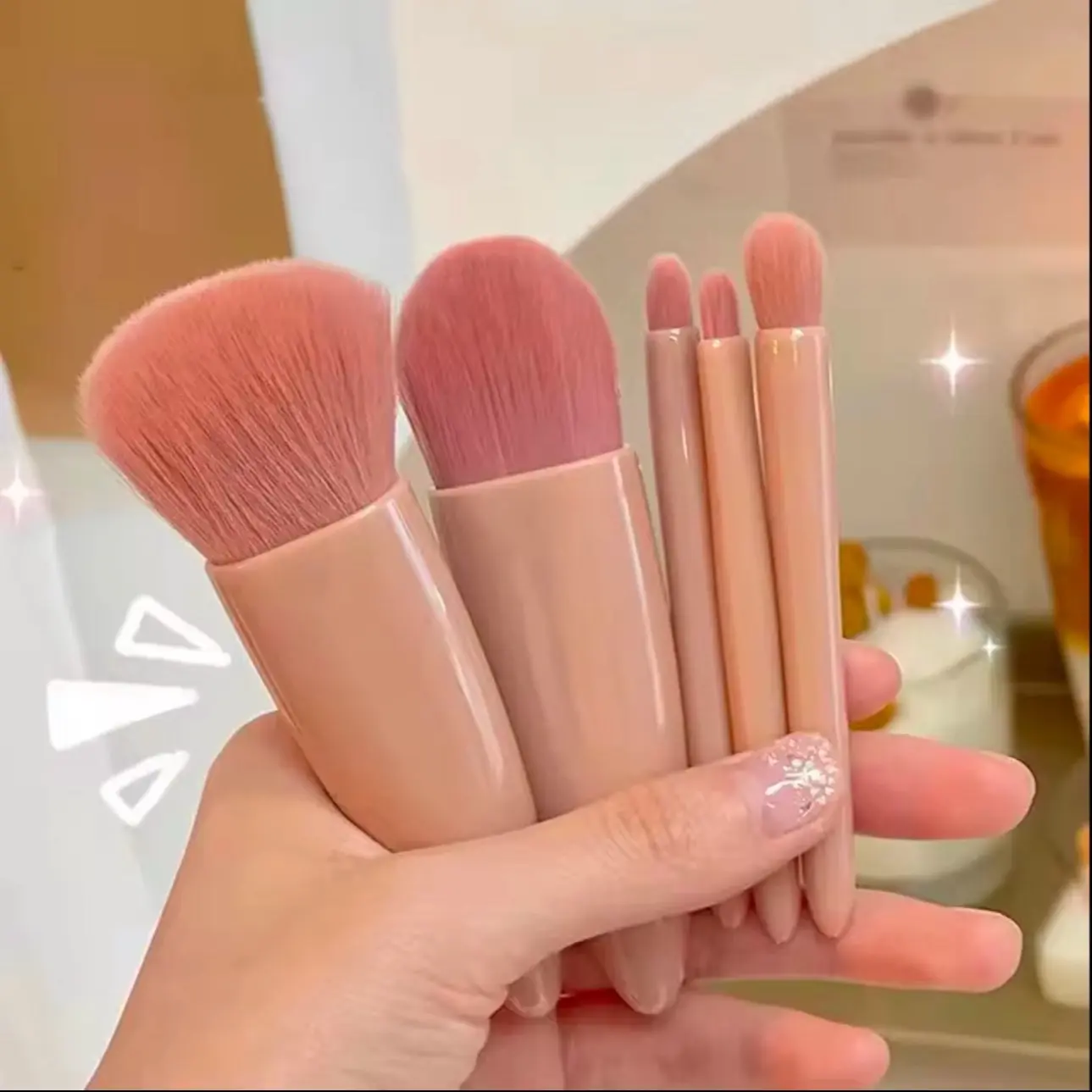 Makeup brushes Makeup brushes