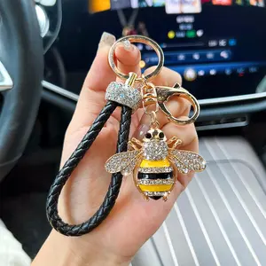 Cute Rhinestone Bee Car Keychain, Fashion Braided Rope Bag Charm, Creative Wasp Key Ring Circle, Gift for Friends, Fashionable Alloy Keychain, Trendy Cute Keychain
