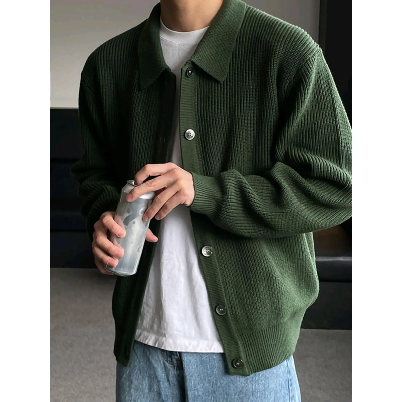 Men's Dark Green Lapel Long-Sleeve Knitted Cardigan Coat - Korean-Inspired Streetwear Menswear Top for Casual Fashion