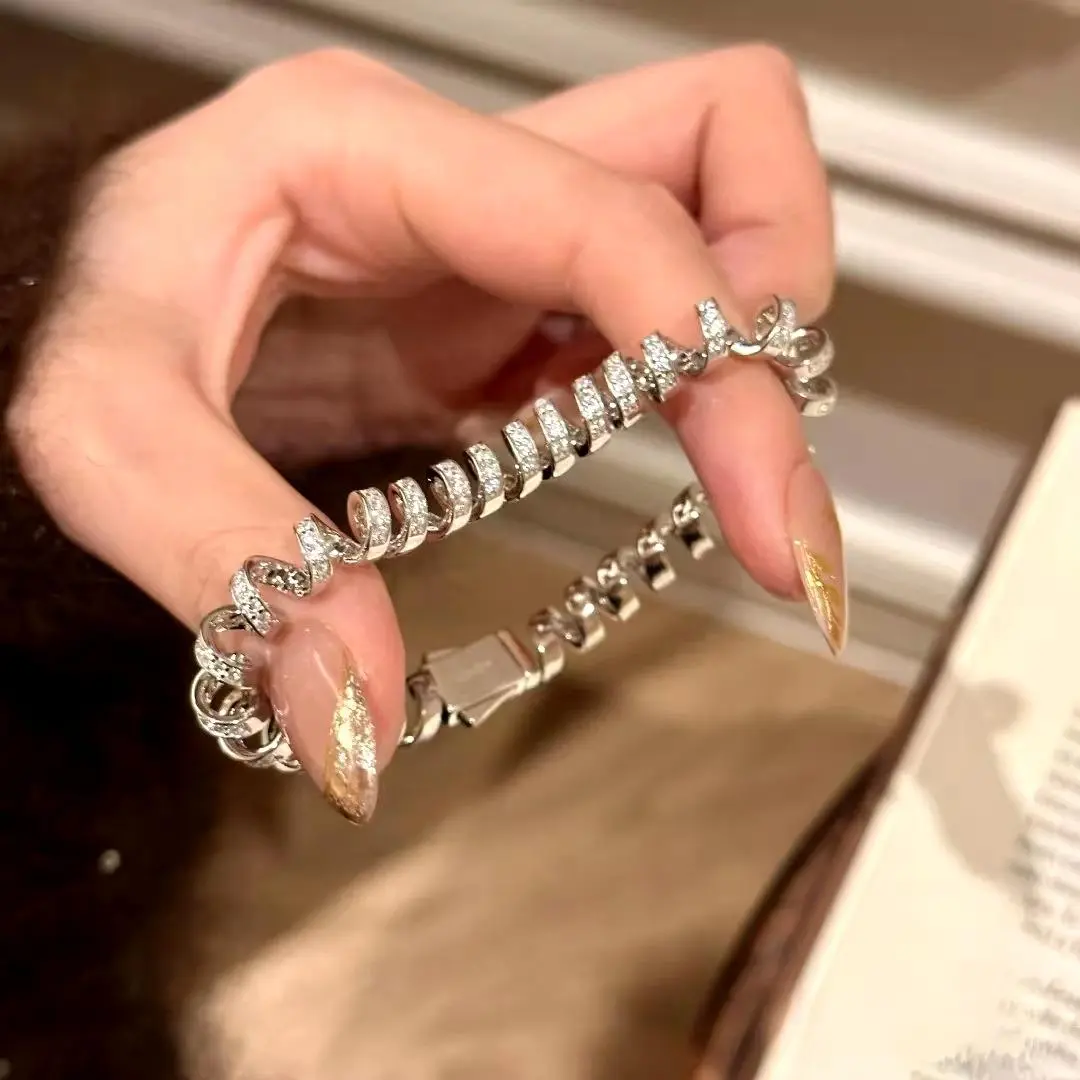 Full Diamond Phone Cord Bracelet, Light Luxury Fashion High-End Costume Jewelry Accessory with Glam Cord Cover & Brass Chain, Accessories, Wrap Bracelet, Elegant, High-End Feel