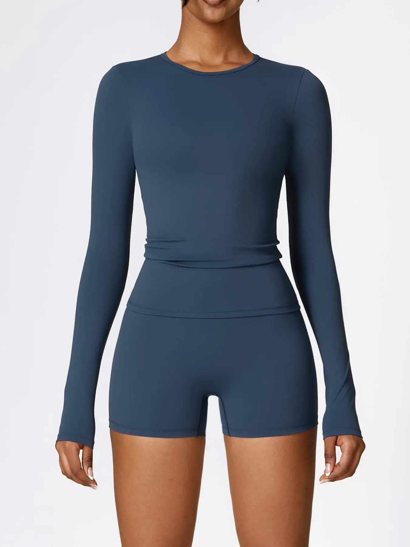 Two-Piece Set Women's Solid Long Sleeve Tee & High Waist Shorts Tracksuit Set, Sporty Round Neck Top & Skinny Shorts, Ladies Sportswear for Indoor Out