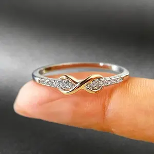 Women's Elegant Bohemian Infinity Ring - White Gold-Plated Copper, 8-Segment Color Separation Design, Synthetic Cubic Zirconia, Ideal for Bohemian Enthusiasts, Everyday Wear