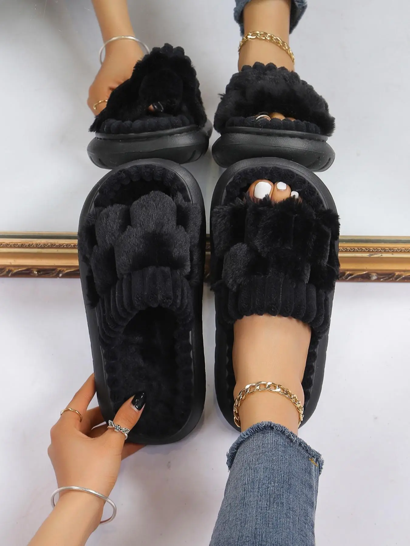 Women's Solid Color Fluffy Plush Slippers, Casual Soft Comfortable Home Slippers, Warm Slippers for Indoor & Outdoor Use for Fall & Winter