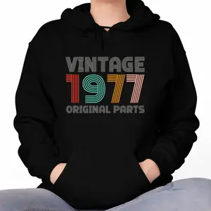 1977 Retro Sunburst Graphic Hoodie – Celebrate Your 49th Birthday in Style