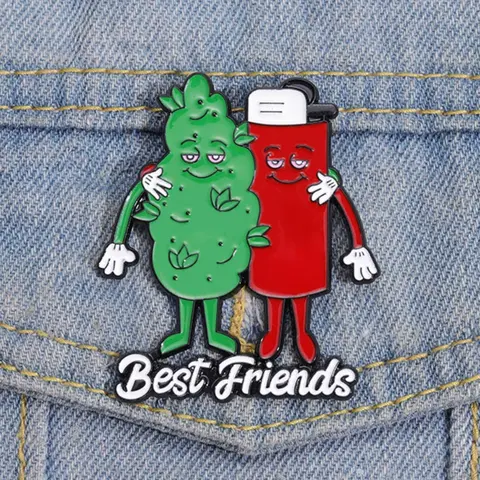 Cute Creative Cartoon Funny Lighters Designed Brooches, Fashion Jewelry Accessories for Men & Women, Durable Metal Pins, Alloy Brooch Pin Clip