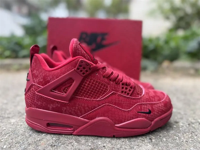 Solid‑Red Pattern Suede Mid‑Top Casual Shoes, Jacquard Velvet Surface, Hollow Side Panel, Cushioned Air‑Cushion Midsole, Unisex Retro Sport Trend Sneakers