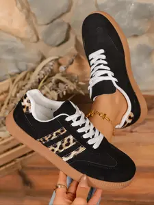 Women's Retro Leopard Print Round Toe Lace-Up Casual Shoes, Large Size Spring & Fall Fashion Sneakers, All-Season PU Leather Boots