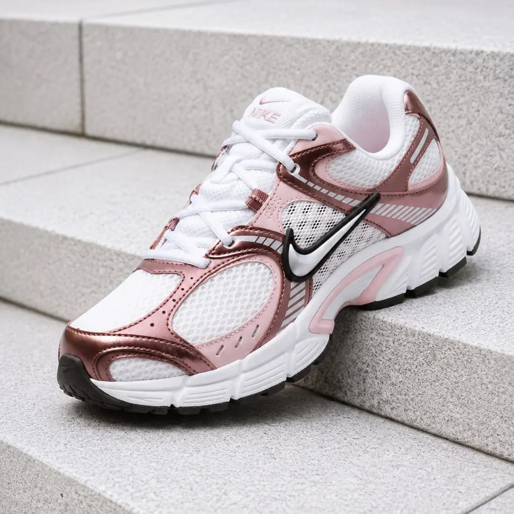 Nike V5 RNR White Tattoo Metallic Platinum HQ7901-113 Women's Fashion Sneaker New