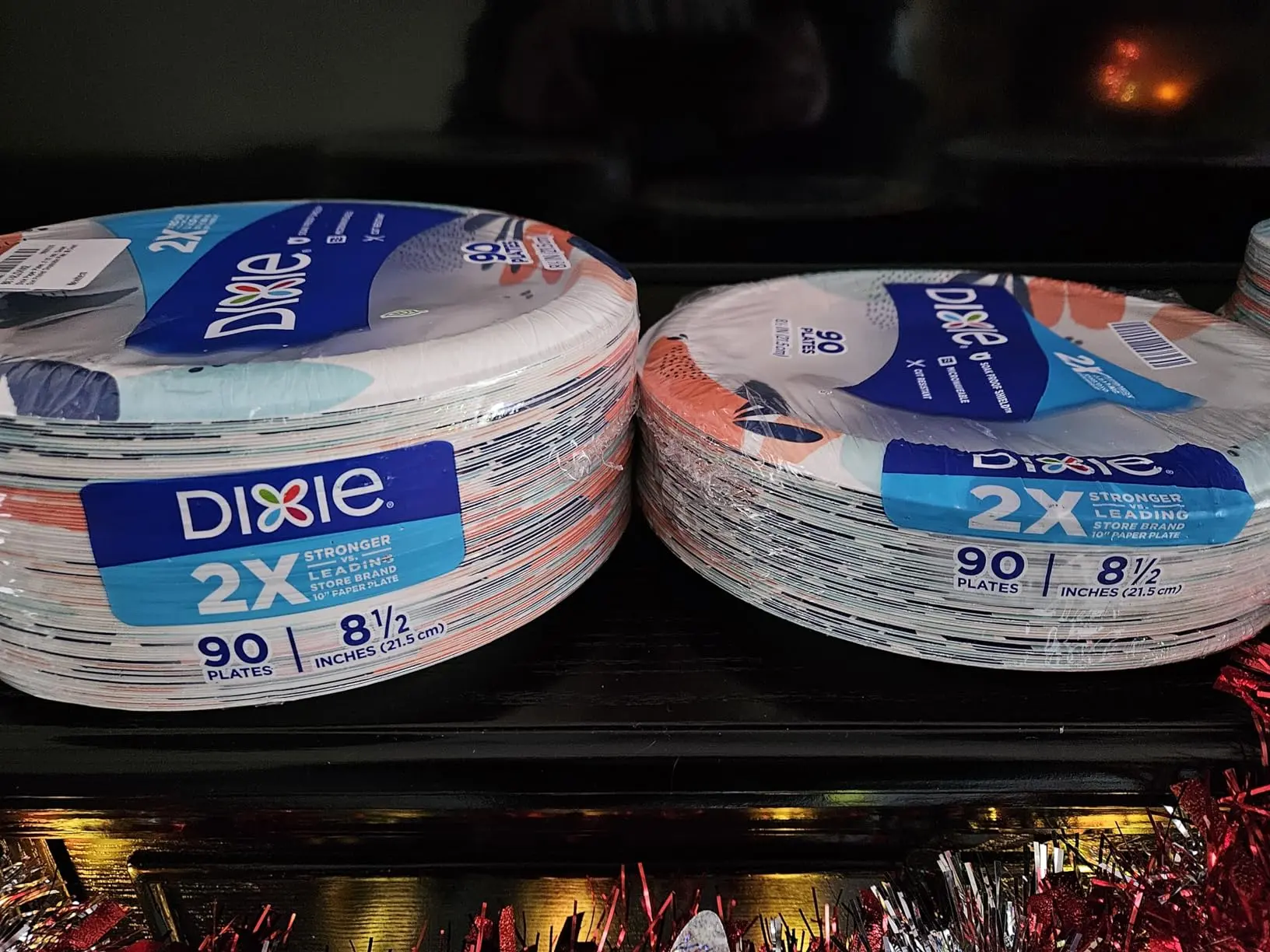 90 Count Printed Disposable Plate Microwave Safe