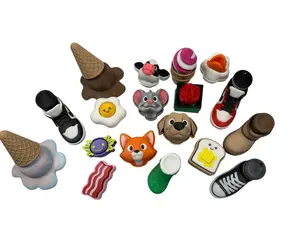 GRIT 3D Clickers Desk Toy - Lightweight Home Decor Statue with Fun Shapes, Moving Parts for Dynamic Display, Versatile Accent for Footwear Storage Areas