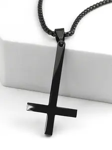 Stainless Steel Upside Down Cross Witchcraft Pagan Gothic Cross Necklace Inverted Cross Black Chain Necklace cruz invertida