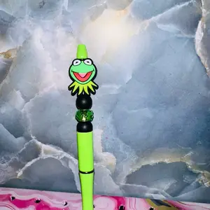 Green Frog Pen with Unique Character Design and Durable Construction for Everyday Use
