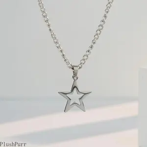 Titanium Star Necklace for Y2K Style, Durable and Lightweight with Unique Star Pendant for Trendy Fashion Looks Minimalist Chain
