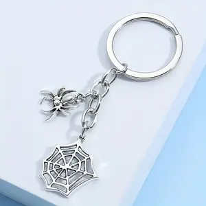 1pc Spider Web Alloy Keychain Spider Motif Punk Classic Style Car Bag Pendant Fashionable Alloy Keychain