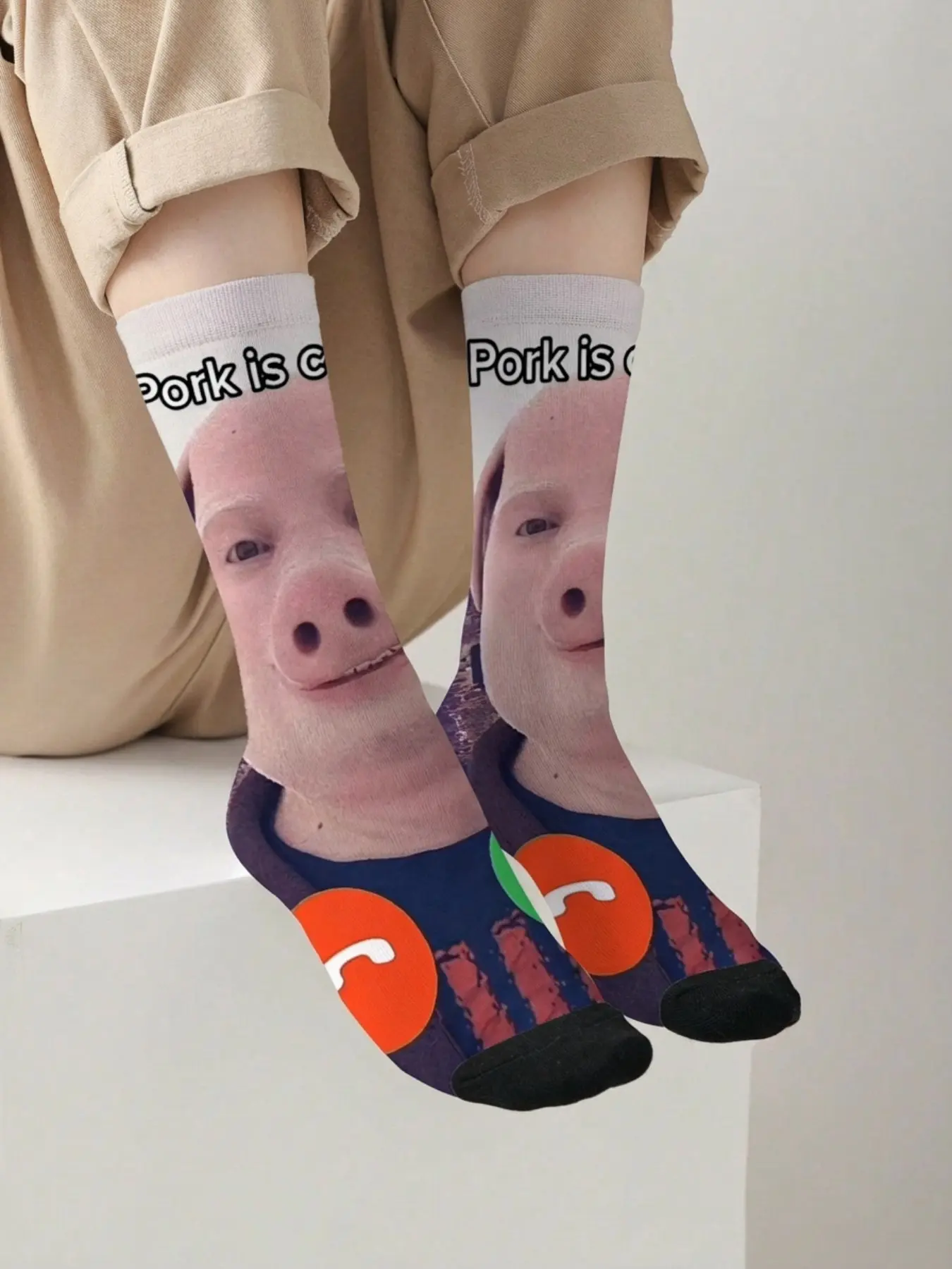 1 pair of quirky and fun ‘Pork is Calling’ mid-calf novelty socks featuring a 360° print of a humorous pig design. Colourful design, perfect for everyday wear or as a gift. Casual Fashion Socks Funky Socks