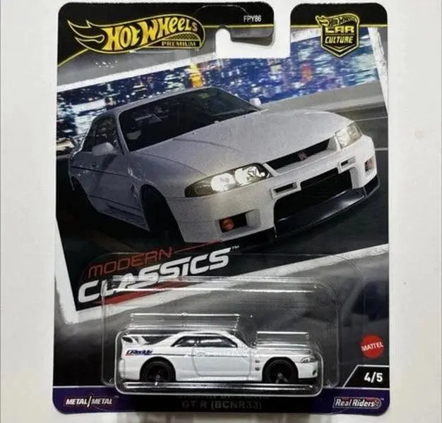 Hot Wheels Car Culture Modern Classic Nissan Skyline GT-R (BCNR33) Diecast Model Car