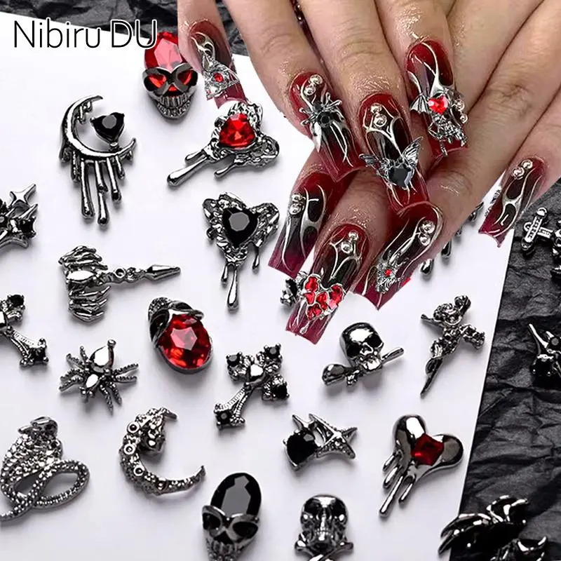 3D Darkness Metal Nail Charms Halloween Retro Dark Style Aolly Black Heart Cross Skull Spider Snake Gems Scary Nail Decoration