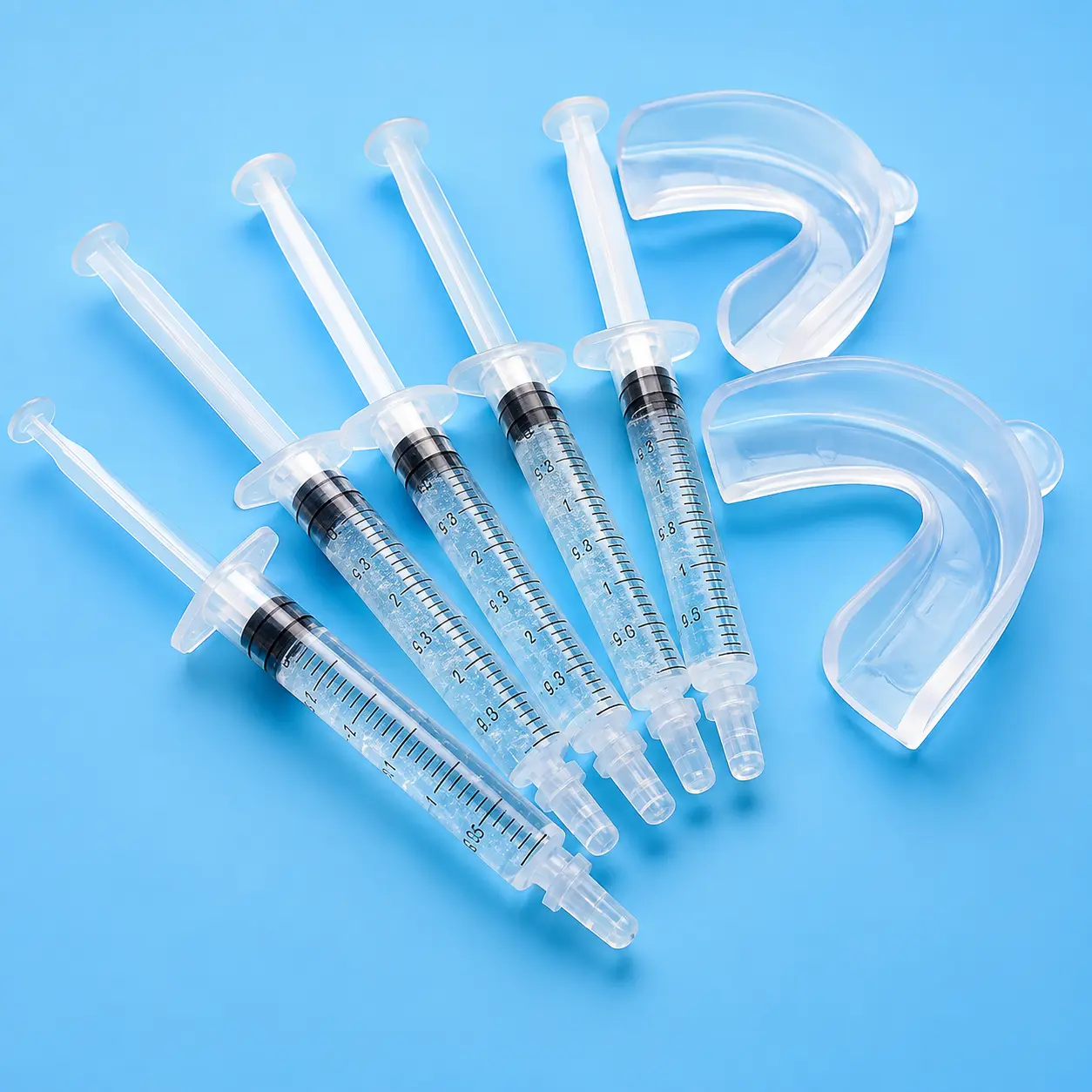 Bright White Smiles 35% Carbamide Peroxide Teeth Whitening Kit, 5 x 3 ml Gel Syringes, 2 Mouth Trays, Storage Case & Instructions