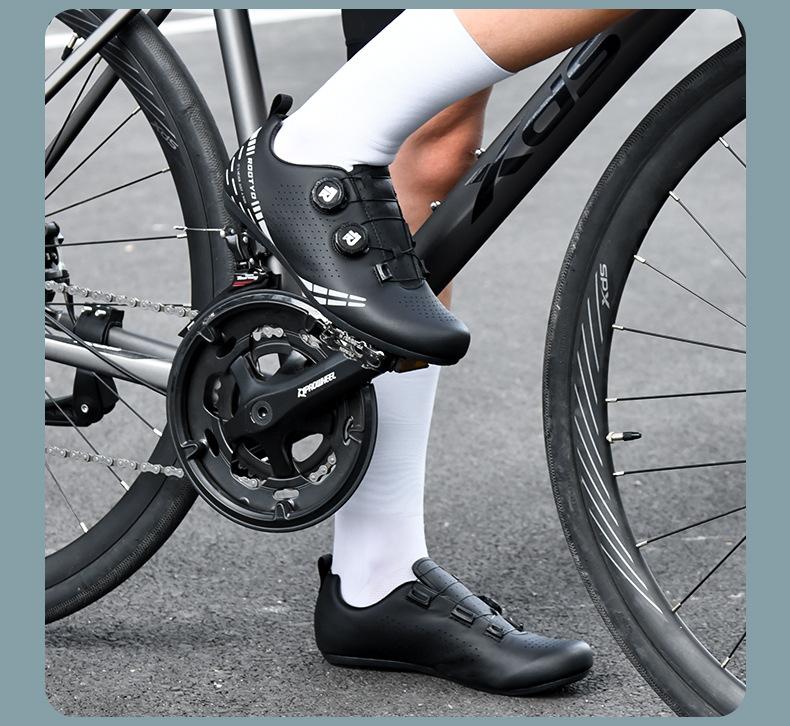 Road bike non-locking shoes for men and women, lightweight cycling shoes, mountain bike rubber-soled shoes, dual-twist adjustment equipment