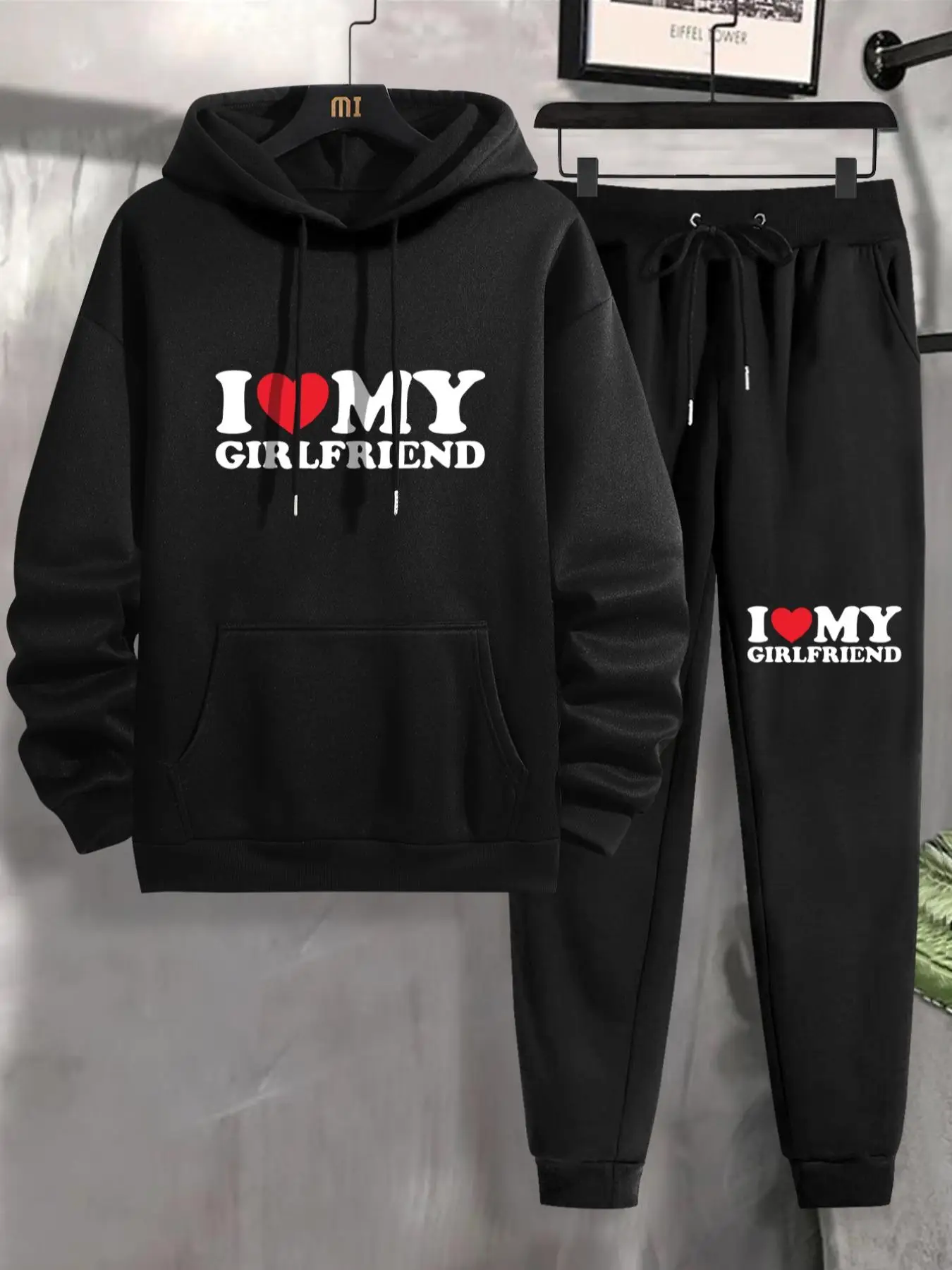 Men's "I Love My GF" Print Drawstring Two-Piece Set, Regular Fit Long Sleeve Sweatshirt & Pocket Jogger Pants, Men Two-piece Outfits For Daily Wear